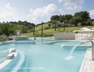 Entry at the Theia Thermal Pools in Chianciano Terme from €32