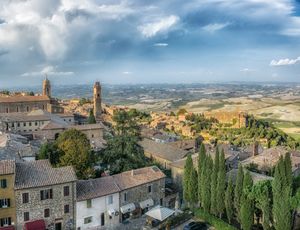 Tour of the Unesco sites: Siena, Val d'Orcia, and Pienza