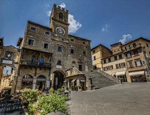 Cortona: the terrace overlooking Valdichiana